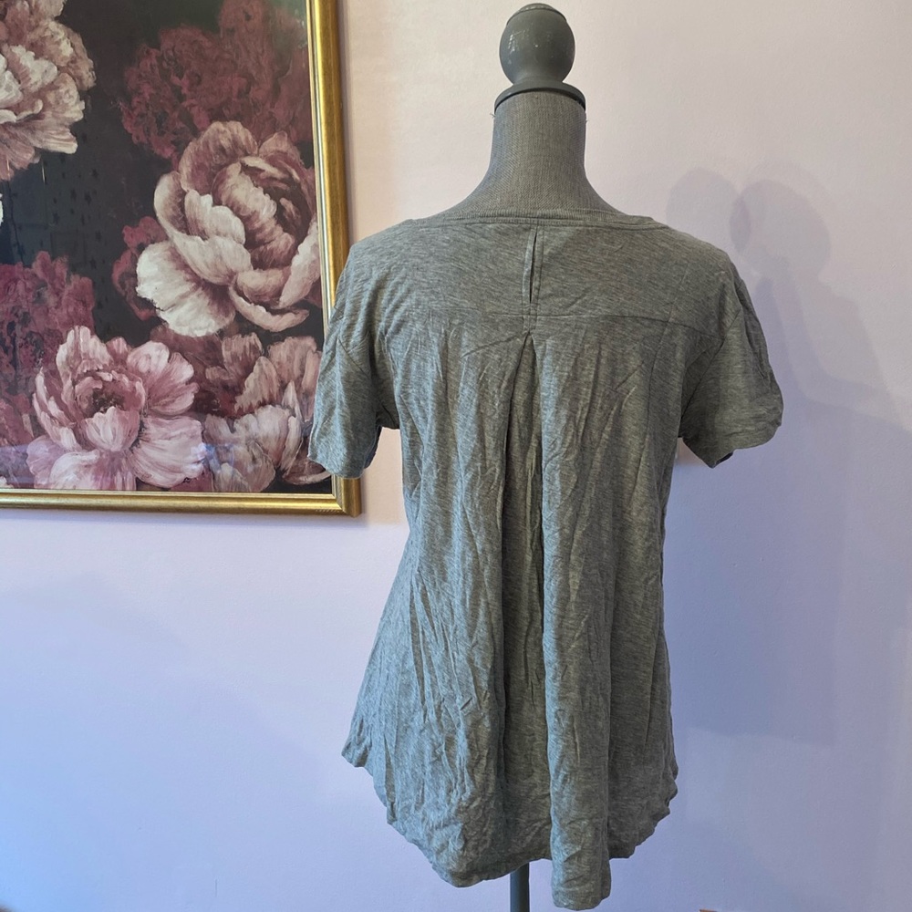Grey gap tee - Picture 5 of 8